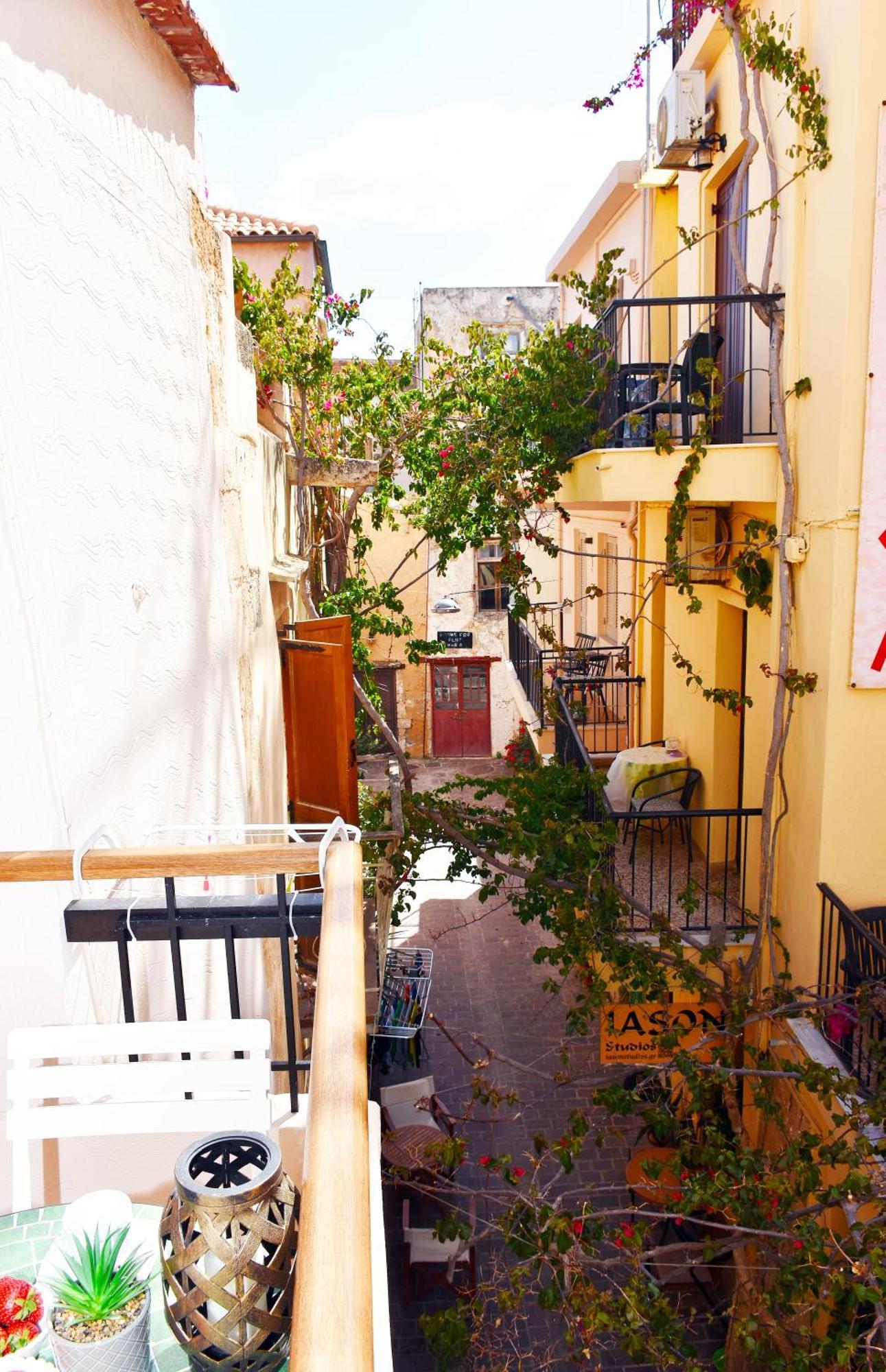 Kostas House, Old Venetian Harbor Chania Apartment Chania  Exterior photo